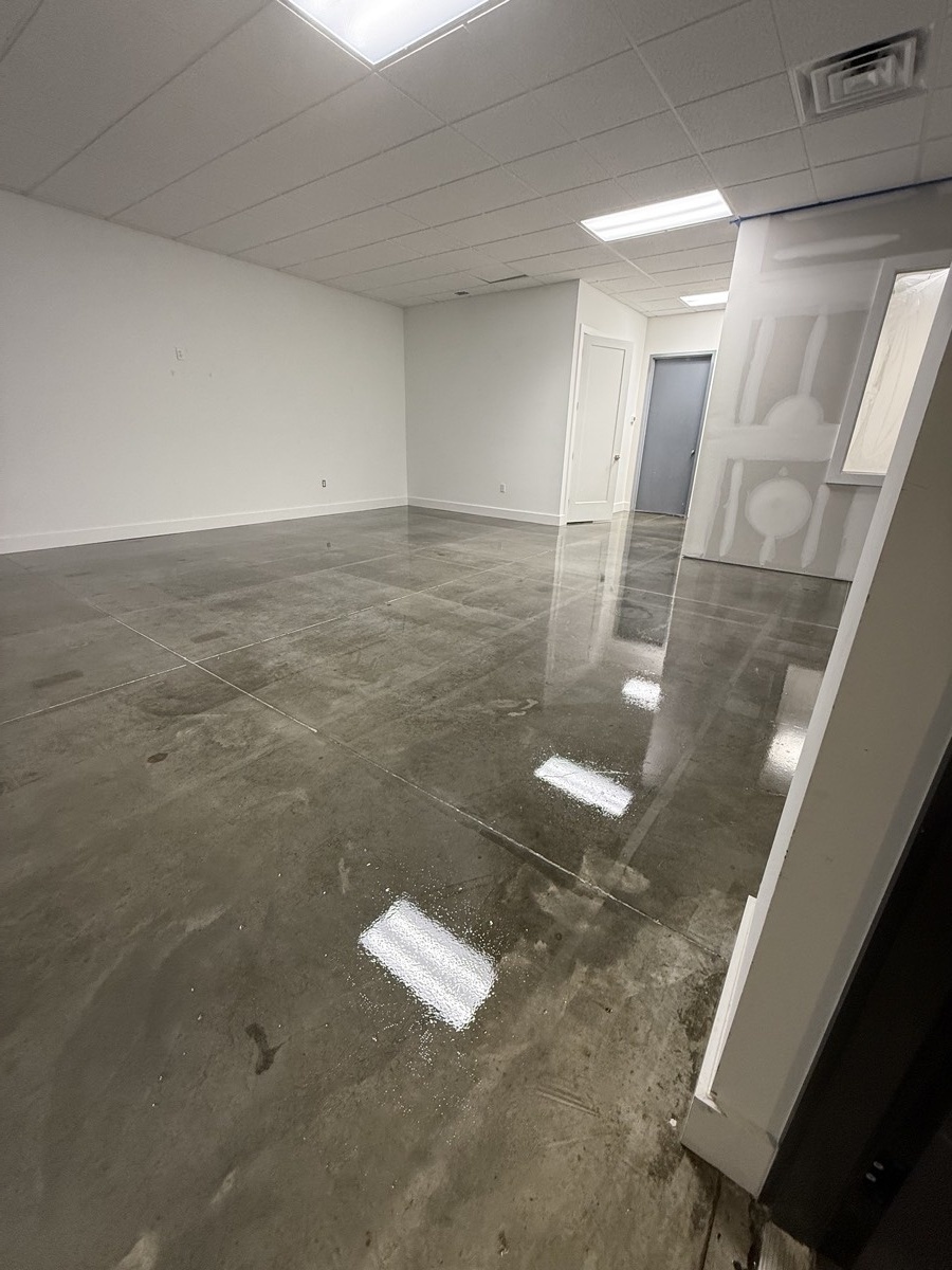Polished concrete floor